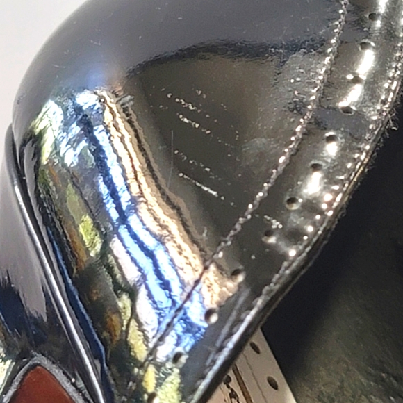 Manolo Blahnik Charlado 39.5 Black Patent Peep Toe D'orsay Spectator Heels Pumps - Picture 16 of 16